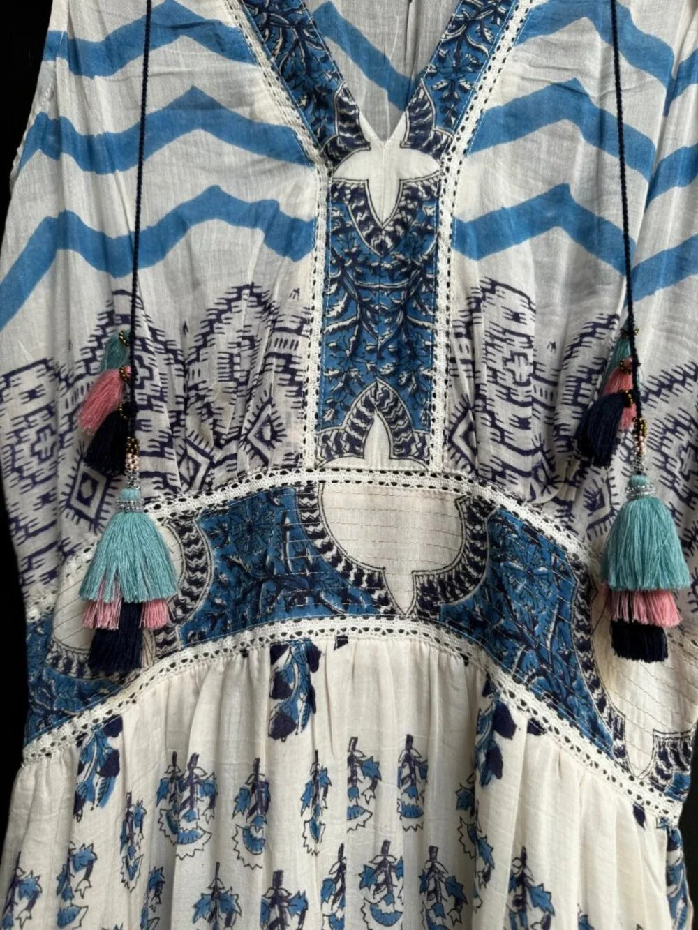 Bell by Alicia Bell Annabelle Maxi Dress -  Medium - Silk & Cotton - Like New - Picture 4 of 16